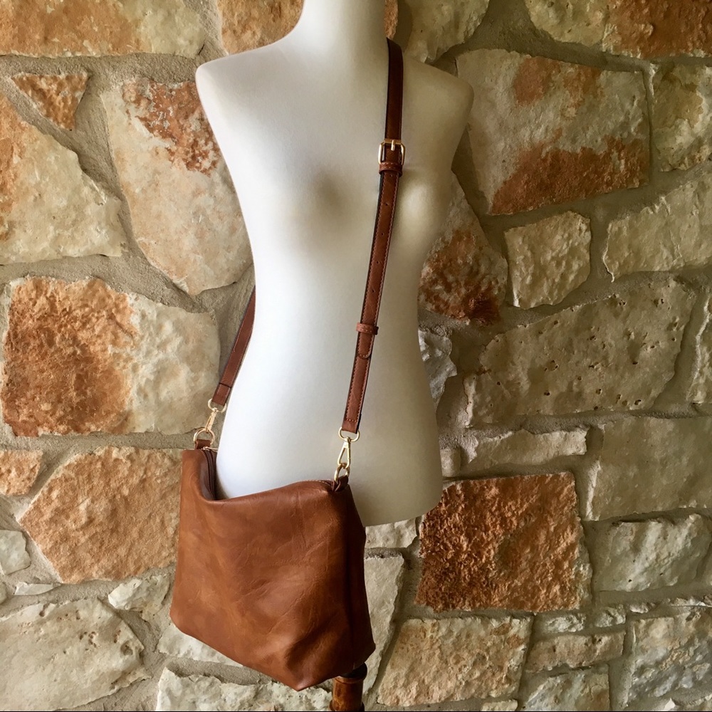 New! Anthropologie 2 in 1 vegan bucket bag - Picture 5 of 8